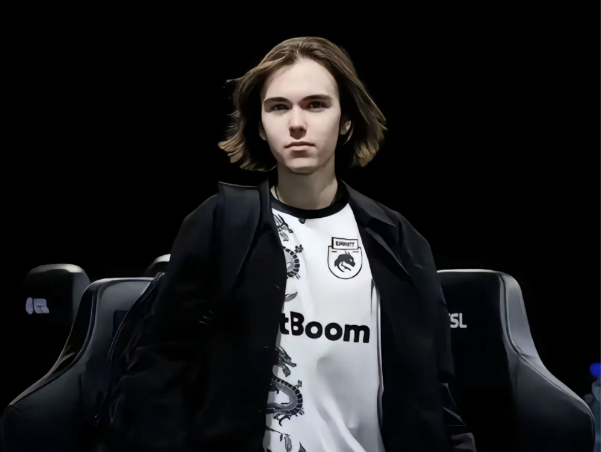 LPL季后赛：今天16：45 EDG vs FPX