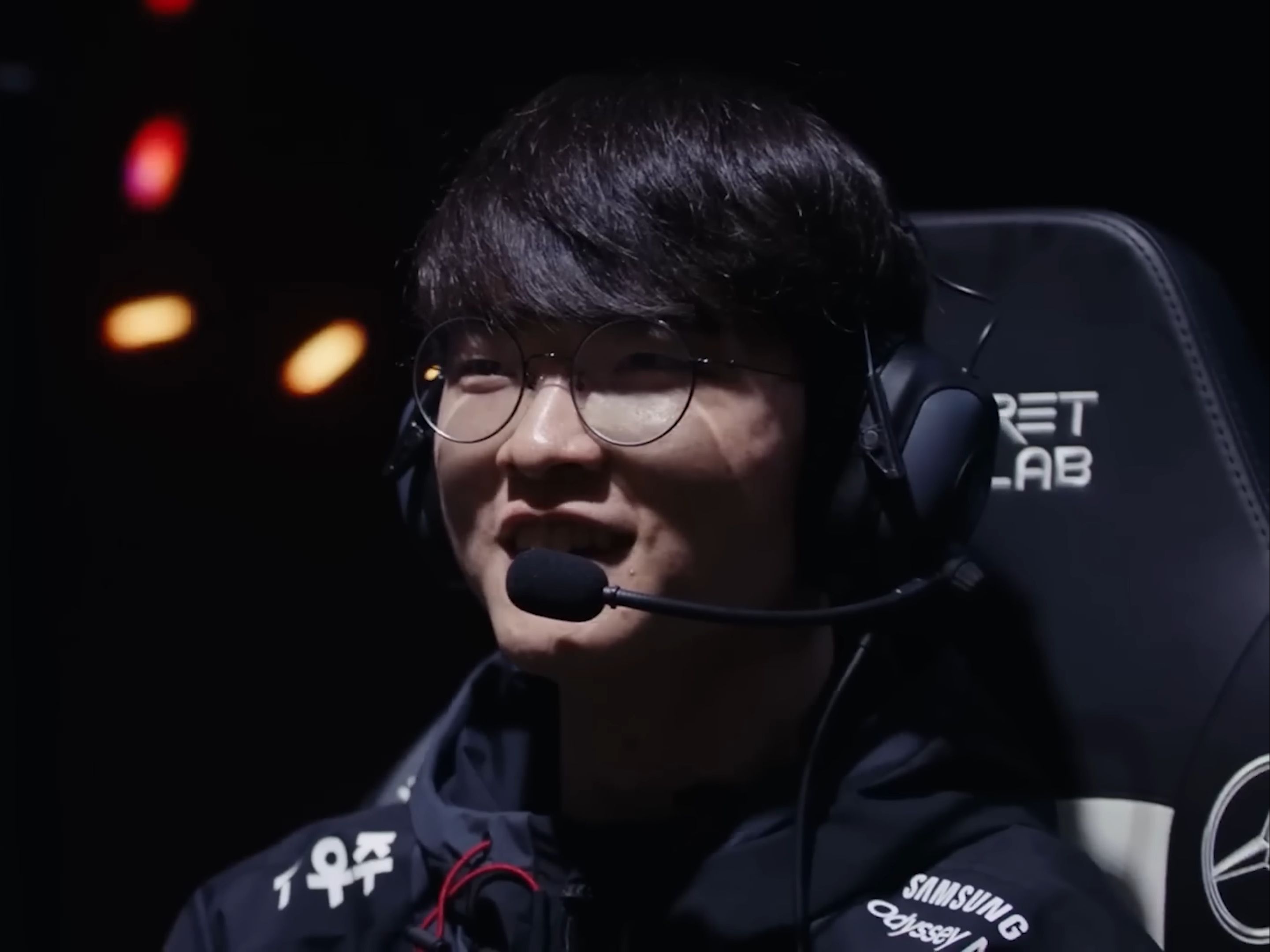 组内赛之路：若RNG在对阵LGD的BO3中落败，则进入到涅槃组